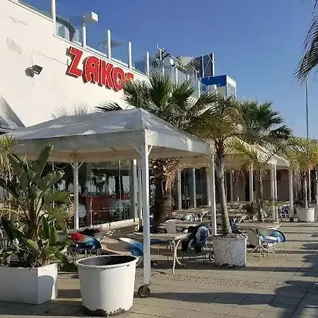 Paradise Homes 17 Апартаменты Ларнака